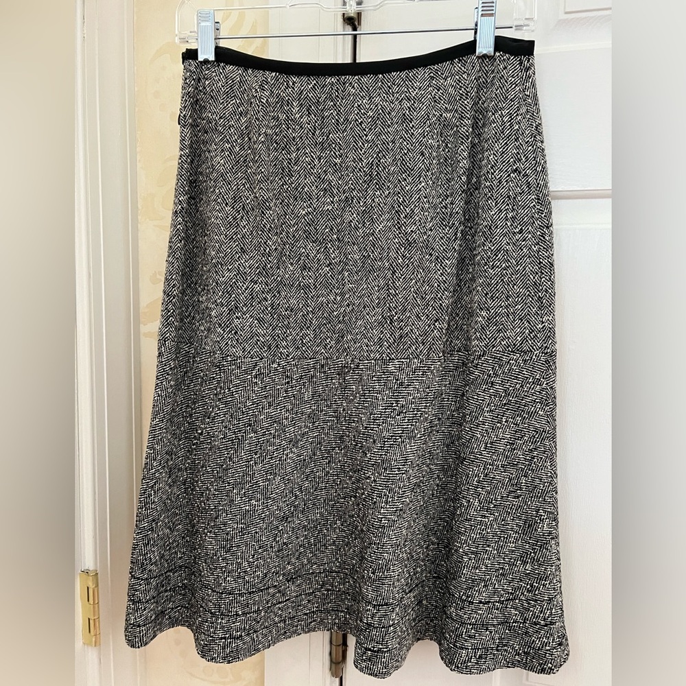 Ann Taylor herringbone tweed skirt